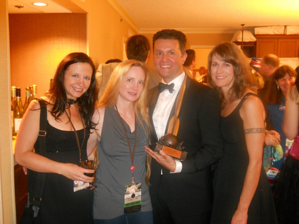 After the Hugos, with Tara Smith, John Picacio, and Nancy Hightower.